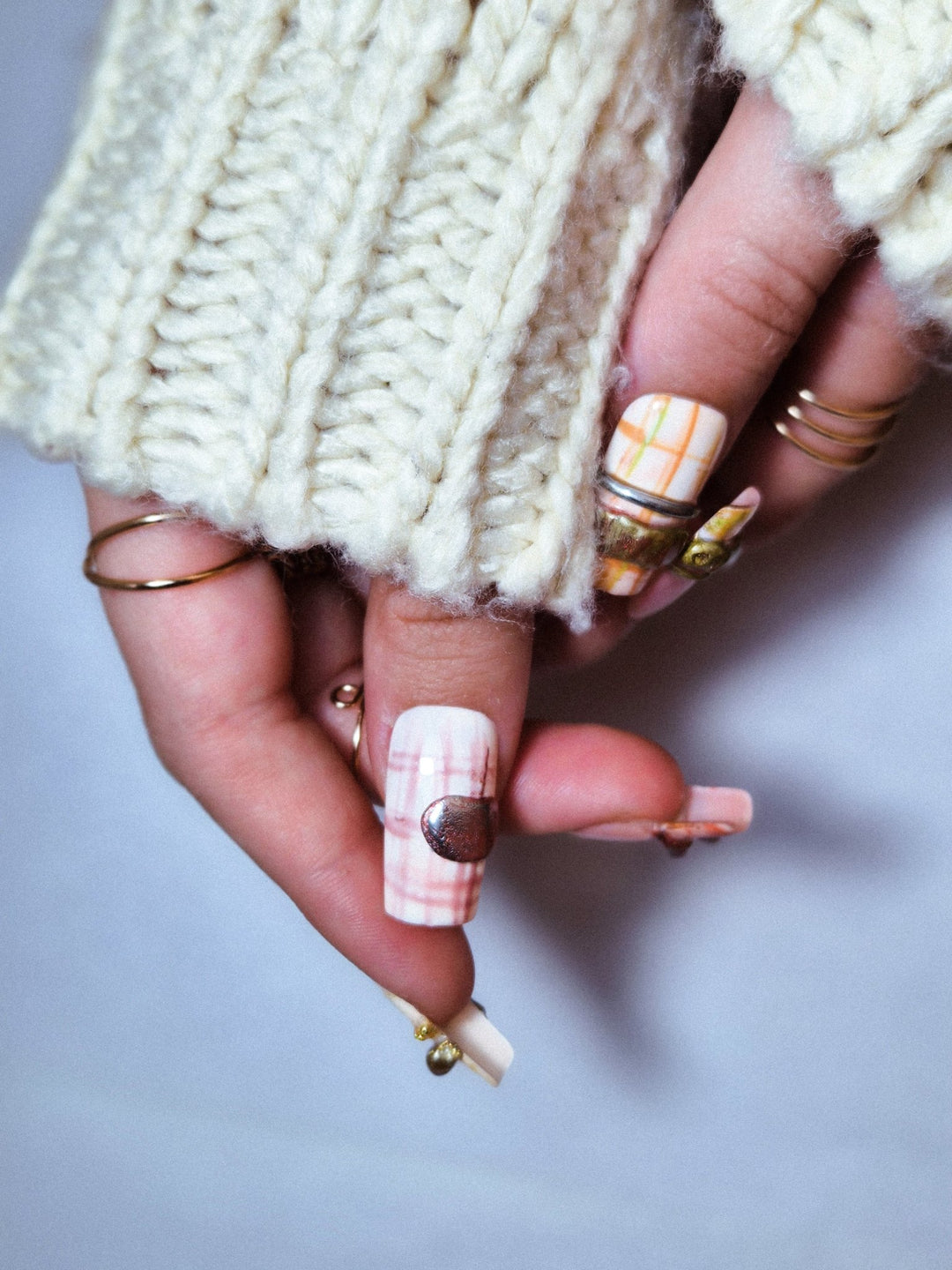 Plaid & Gems - Julia Trombetta